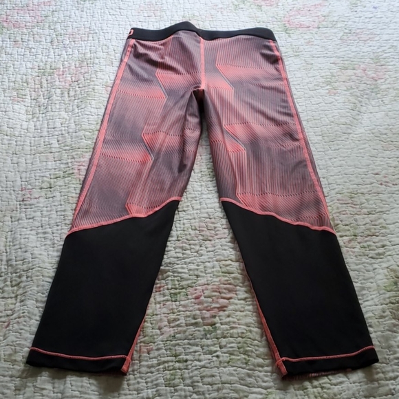 Women's Nike Pro Cool Pyramid Tights - Picture 5 of 8